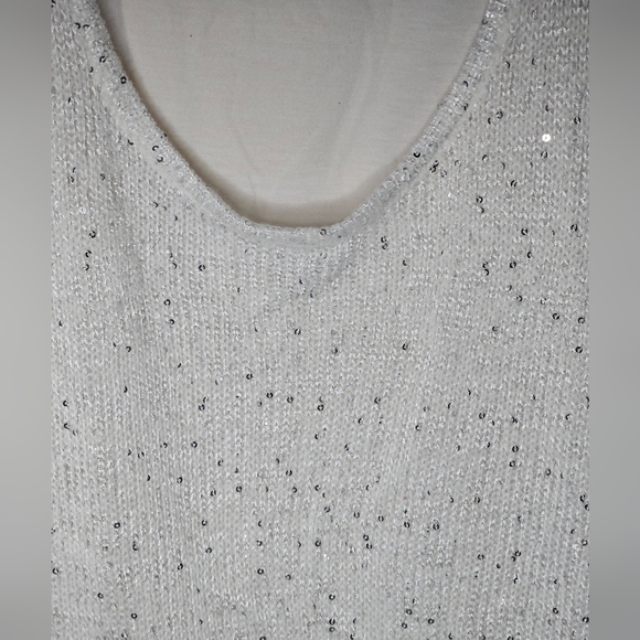 Ashley Stewart women's w'hite knitted front sleeveless tank top size 22/24 - Picture 3 of 7